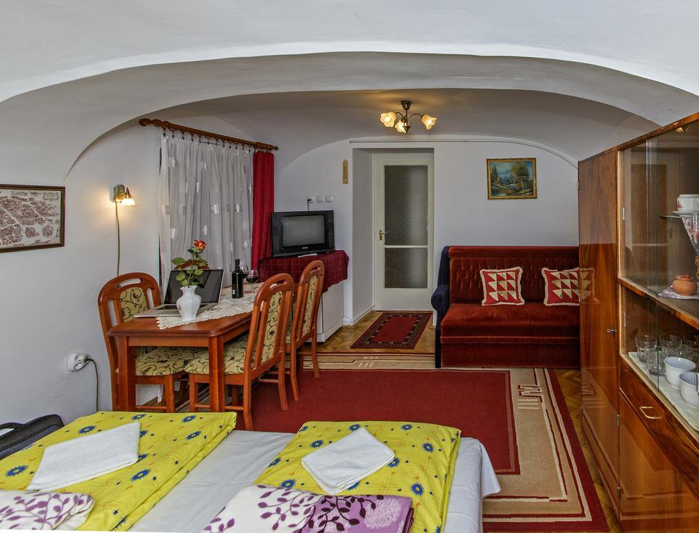 Barokk Vendégház Eger Chambre photo