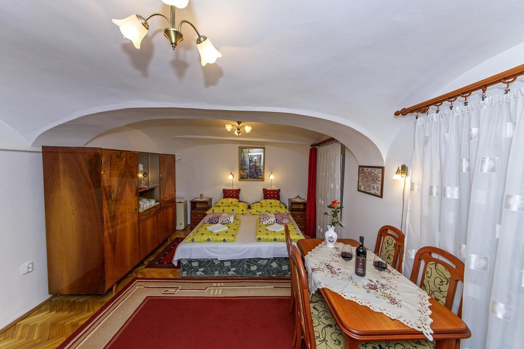 Barokk Vendégház Eger Chambre photo