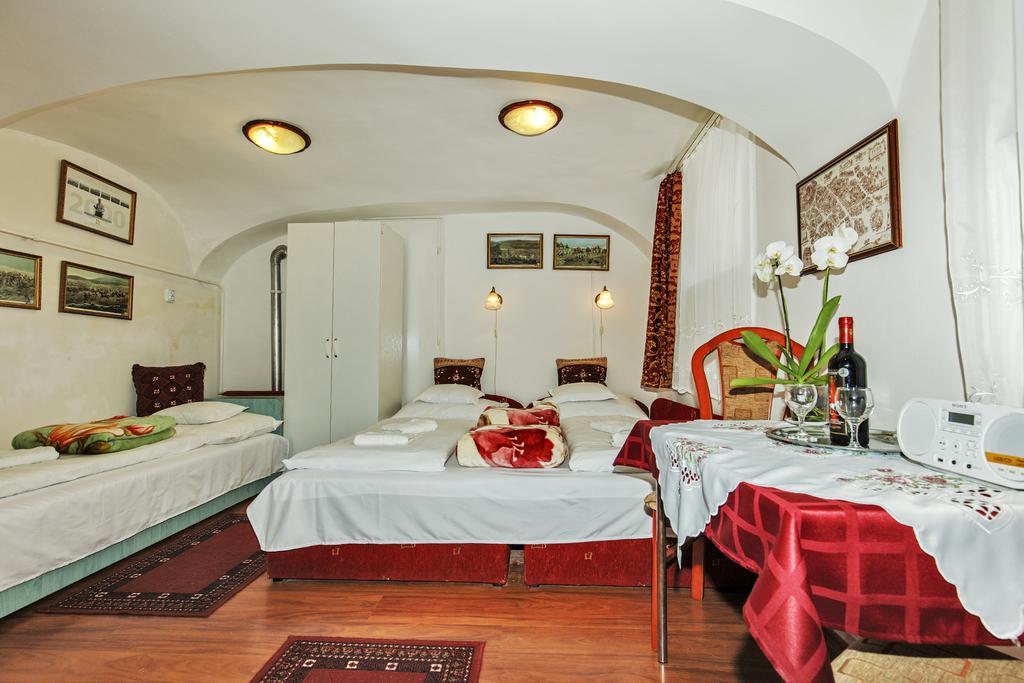 Barokk Vendégház Eger Extérieur photo