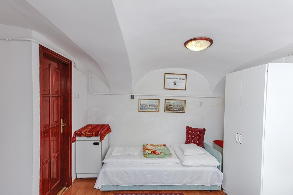 Barokk Vendégház Eger Extérieur photo
