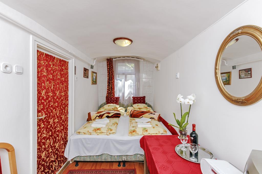 Barokk Vendégház Eger Extérieur photo