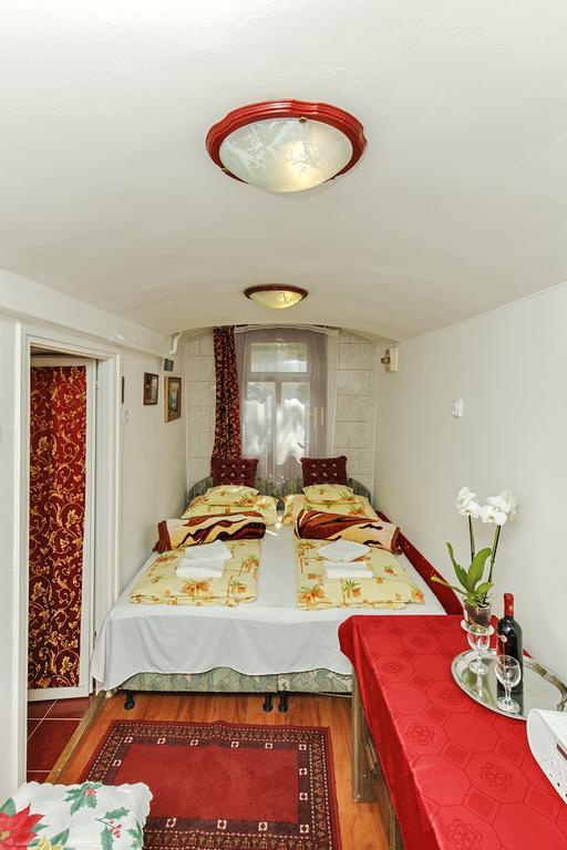 Barokk Vendégház Eger Extérieur photo